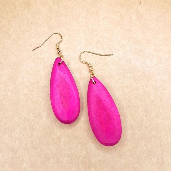 Magenta Wood earrings tear drop solid statement jewelry - Picture 1 of 2